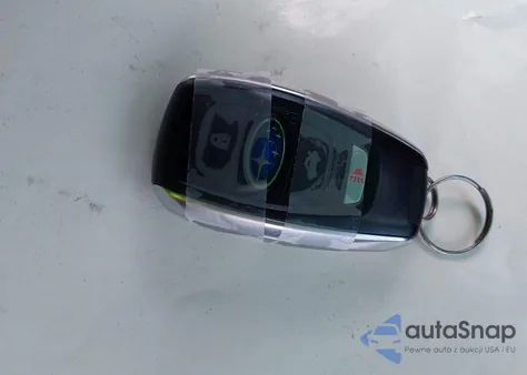 2019 Subaru Ascent Premium из США, поврежденный, VIN 4S4WMAFD6K3435388